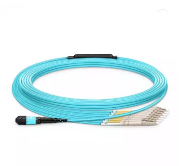 8-24 Fasern MTP-12 LC/SC/FC/ST OM3 50/125 Millimeter Auslese-Ausbruch-Kabel US Conec MTP